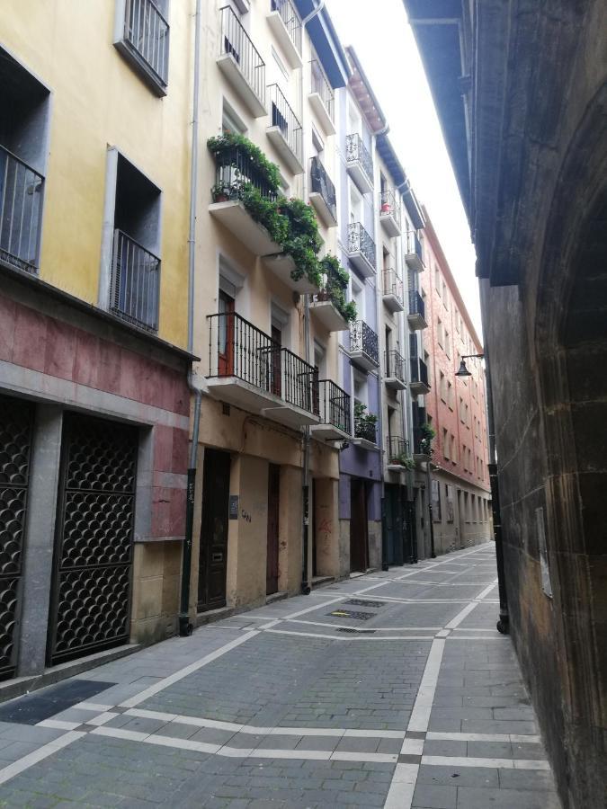 Calle Ansoleaga A 100 Mts Del Ayuntamiento Pamplona Exteriér fotografie